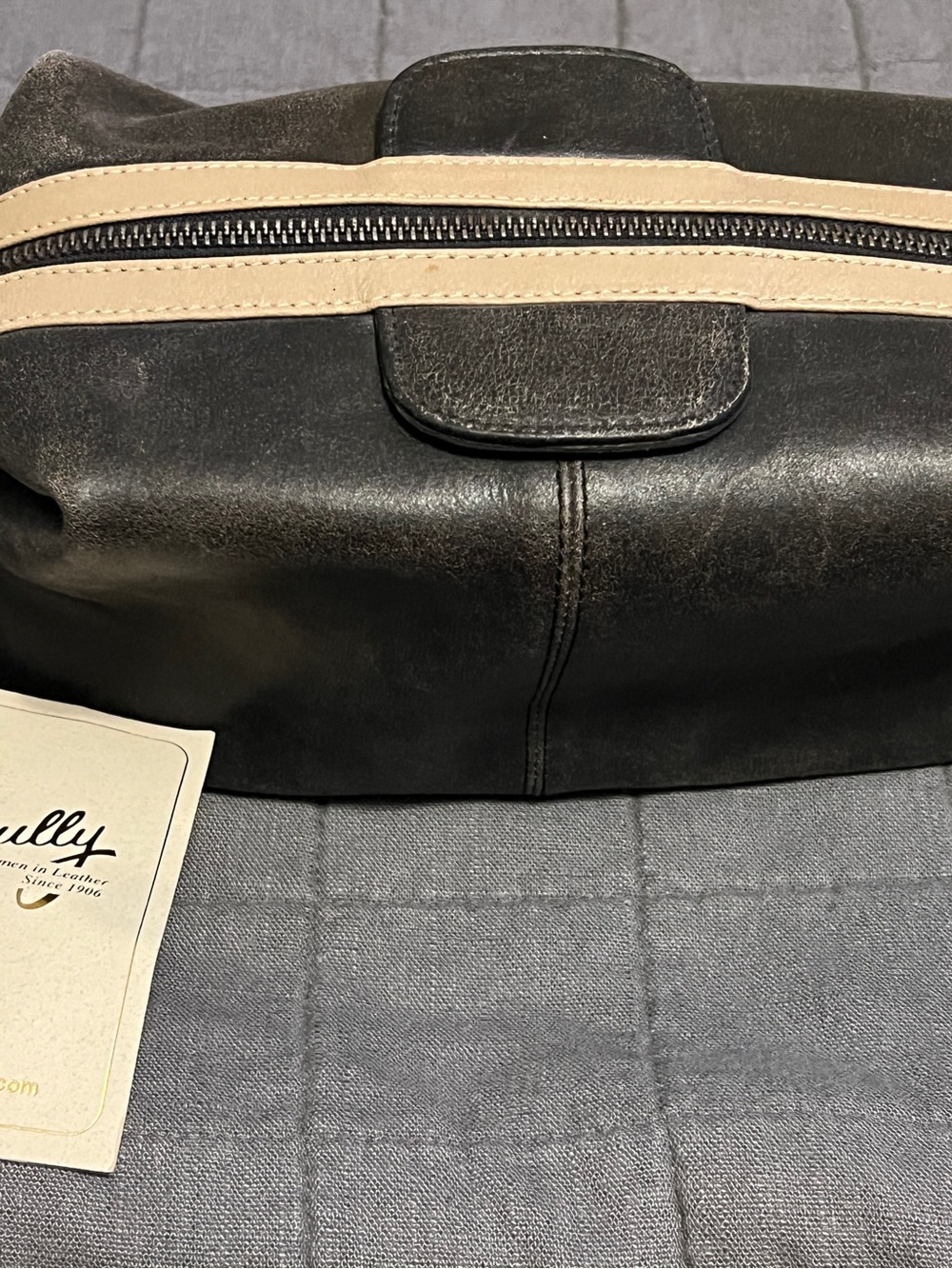 Scully Black Leather Toiletry Dopp Kit with Cream Trim